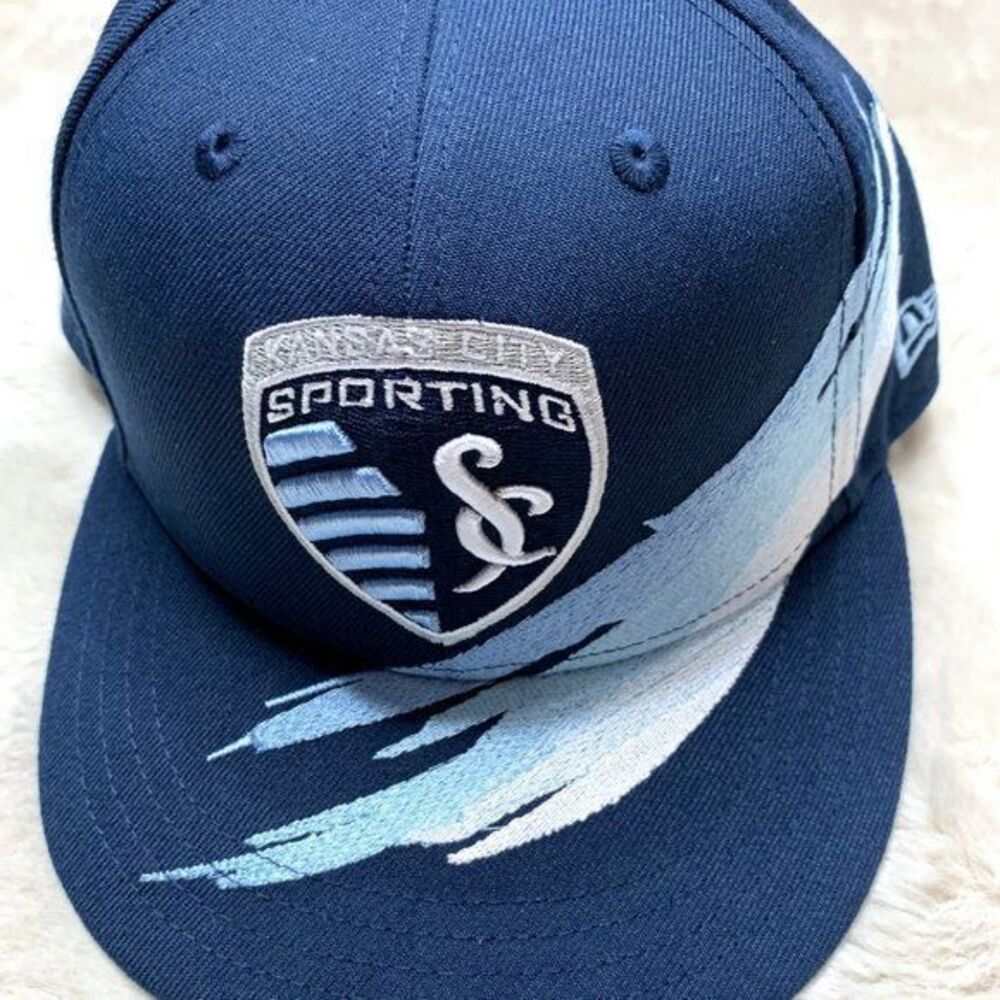 NEW ERA Sporting Kansas City MLS Soccer Hat cap fitted 7 1/8 blue new